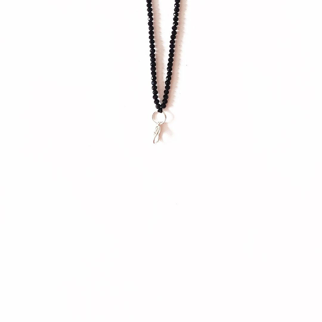 COLLAR NEGRO PLATEADO DE CRISTAL INTERCAMBIABLE