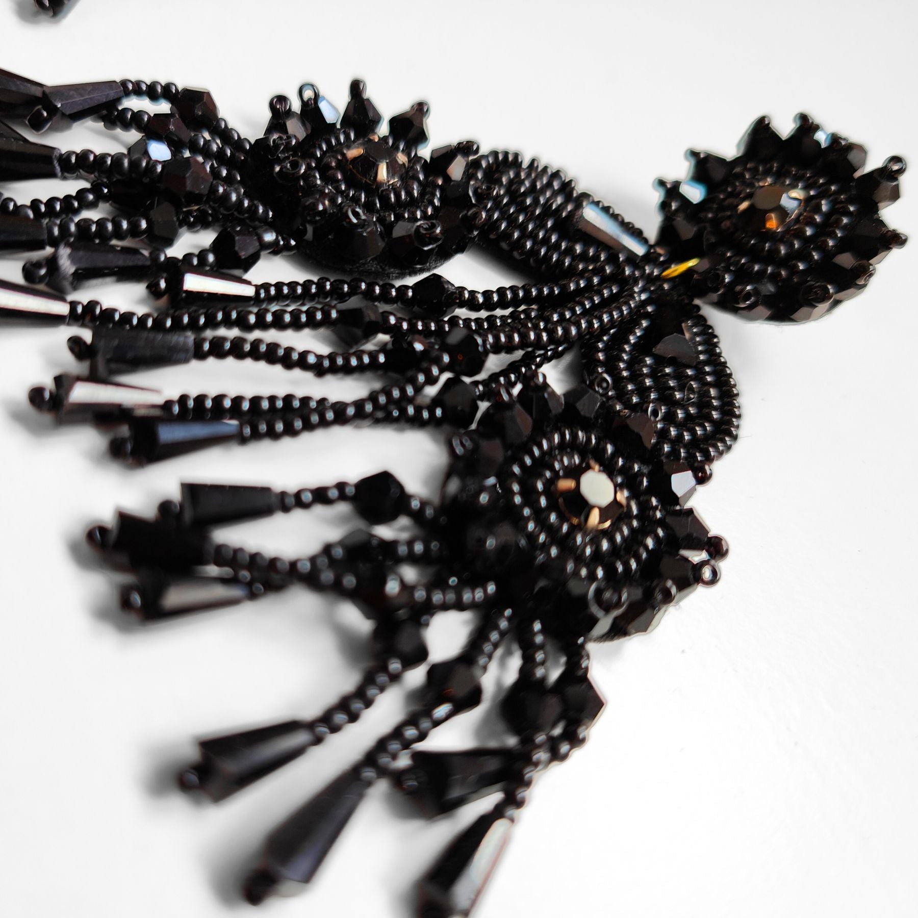 FRIDA BLACK EARRINGS