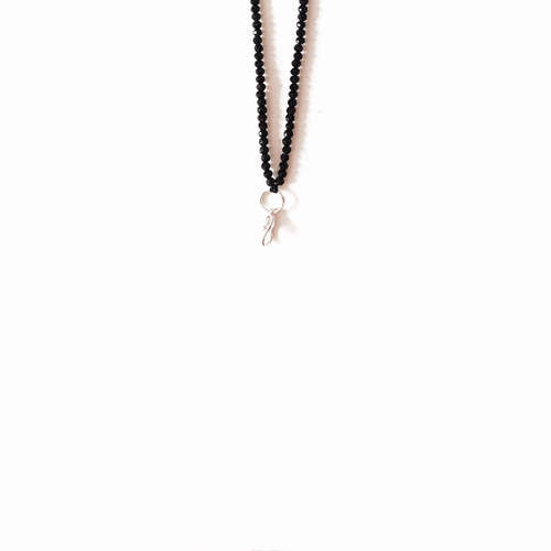 BLACK-SILVER GLASS NECKLACE