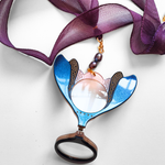 PENDANT-GLASSES BLUE FLY